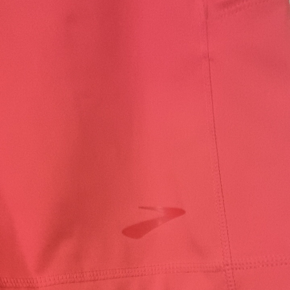 Brooks Womens Coral Pink Running Shorts XL NWOT Pull On Stretch Knit 3 Pockets - Picture 3 of 8